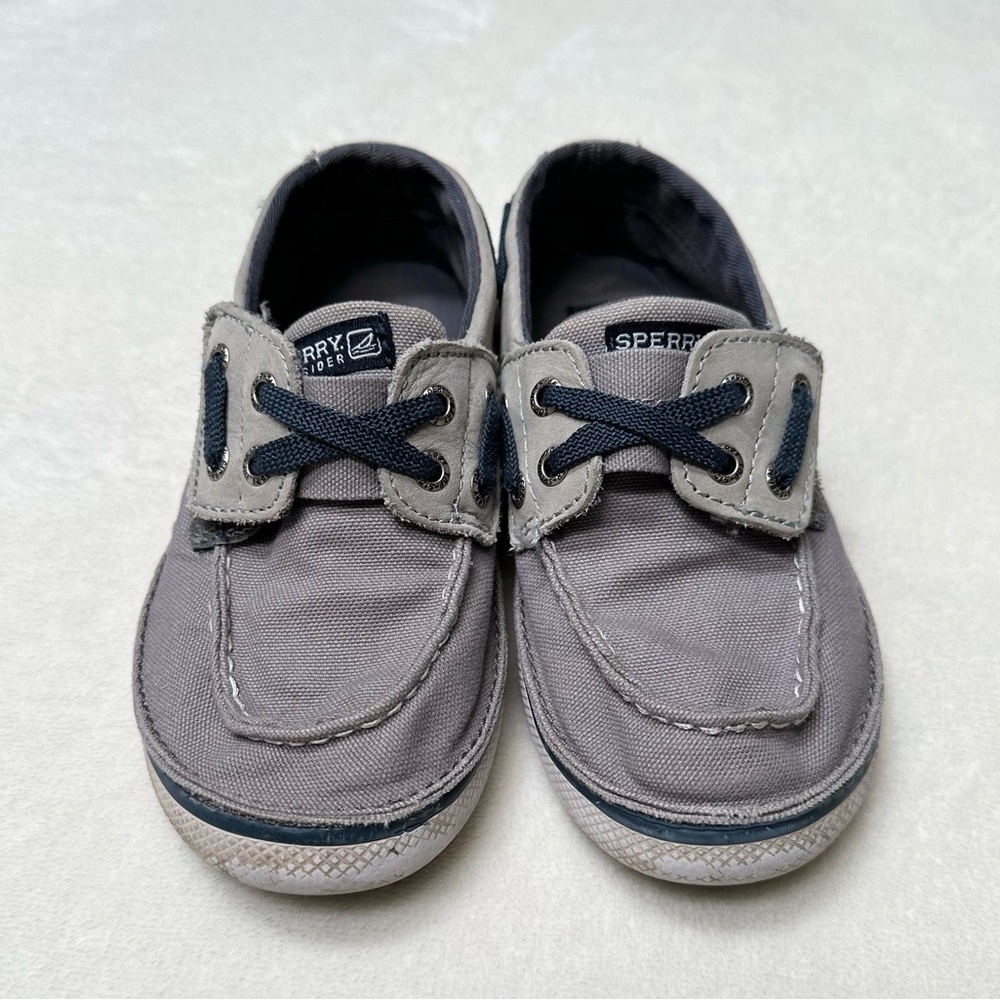 Sperry Kids Moccasins in Gray and Navy